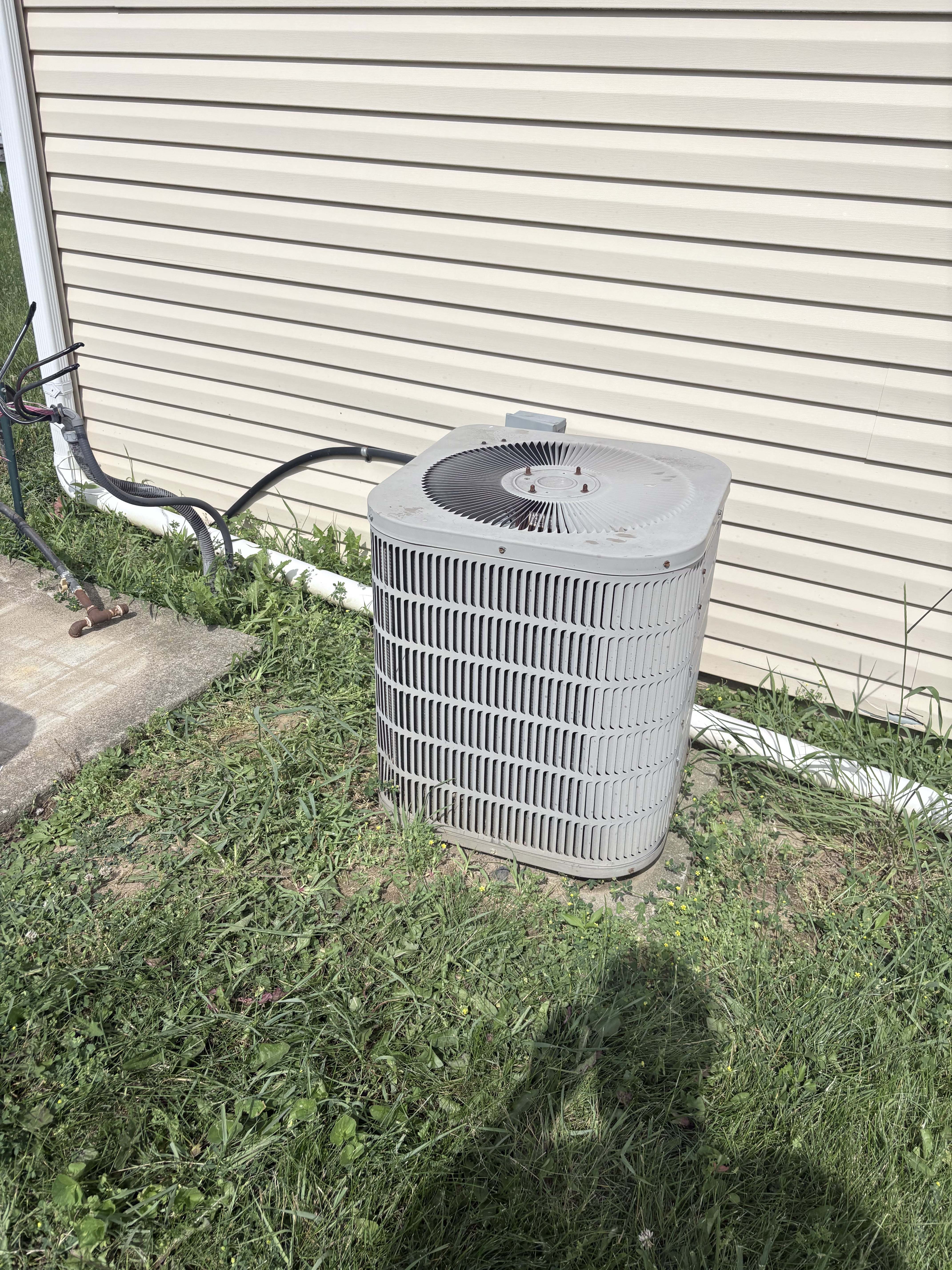 Lennox air conditioner repaired at a Pataskala, Ohio home by Bryant Heating & Cooling
